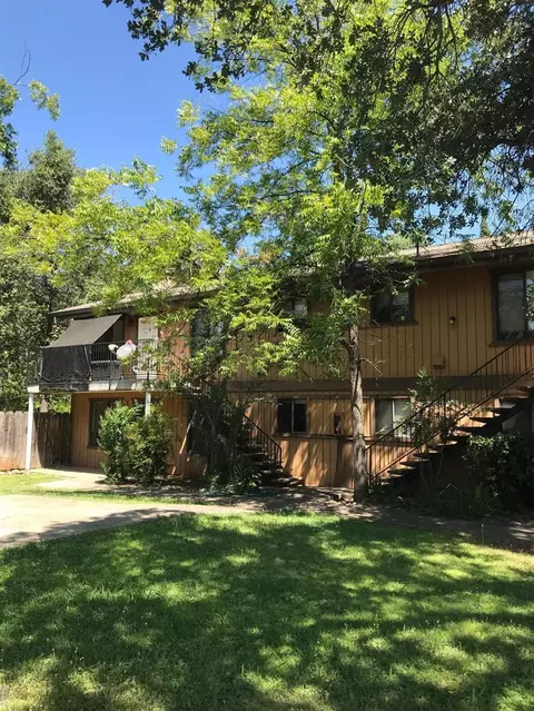 2962 Robert Ct, Redding, CA 96002 photo 4