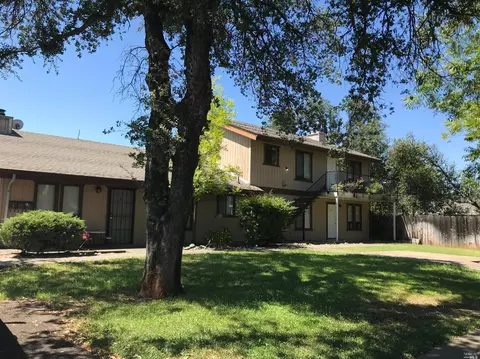 2962 Robert Ct, Redding, CA 96002 photo 1
