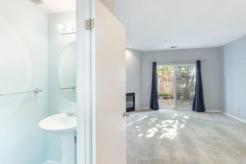 37 Bridgegate Way, Napa, CA 94559 photo 12