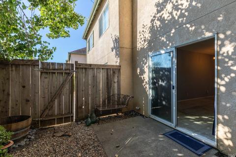 37 Bridgegate Way, Napa, CA 94559 photo 25