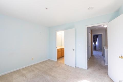 37 Bridgegate Way, Napa, CA 94559 photo 16
