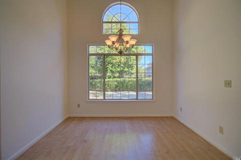 119 Bald Eagle Dr, Vacaville, CA 95688 photo 17
