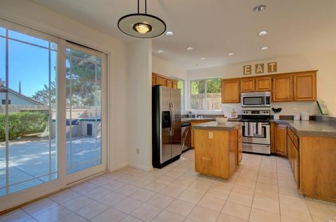 119 Bald Eagle Dr, Vacaville, CA 95688 photo 11