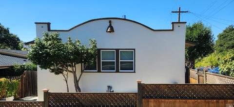 1475 Beech St, Martinez, CA 94553 photo 1