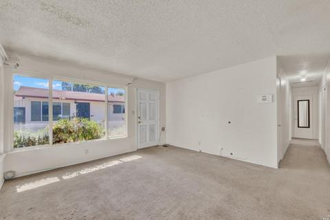 275 Lofas Pl, Vallejo, CA 94589 photo 3
