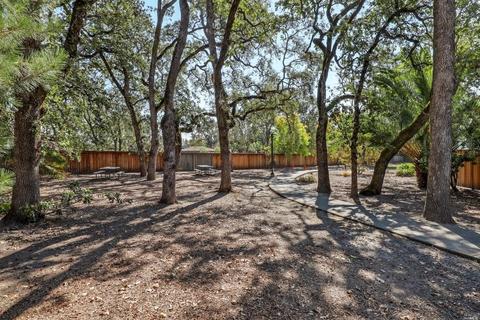 240 Courtyards E, Windsor, CA 95492 photo 15