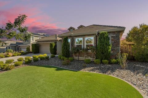 672 Elderberry Loop, Vacaville, CA 95688 photo 1