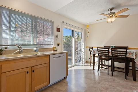 125 Gum Ct, Vallejo, CA 94589 photo 6