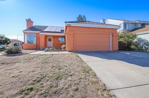 600 Fox Pointe Rd, Vacaville, CA 95687 photo 3