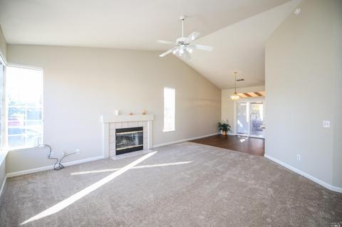 600 Fox Pointe Rd, Vacaville, CA 95687 photo 6