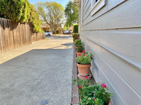 824 Ohio St, Fairfield, CA 94533 photo 8