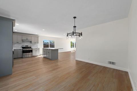 150 Wood Ct, Vallejo, CA 94591 photo 22