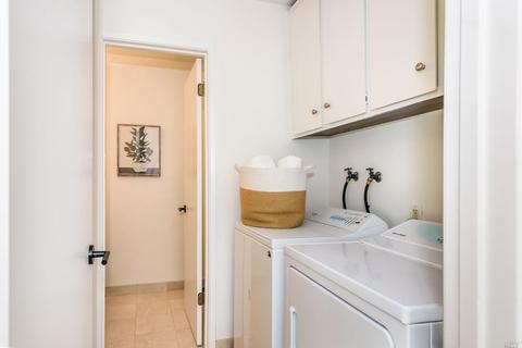 9 Thoreau Cir, Mill Valley, CA 94941 photo 13
