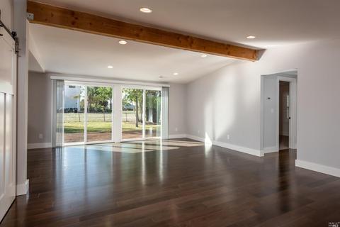 3335 Primrose Ct, Santa Rosa, CA 95407 photo 3