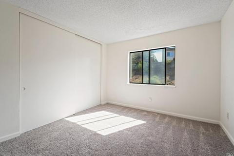 284 Cadloni Ln, Vallejo, CA 94591 photo 37