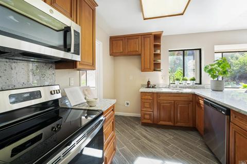 284 Cadloni Ln, Vallejo, CA 94591 photo 22