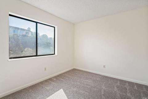 284 Cadloni Ln, Vallejo, CA 94591 photo 34