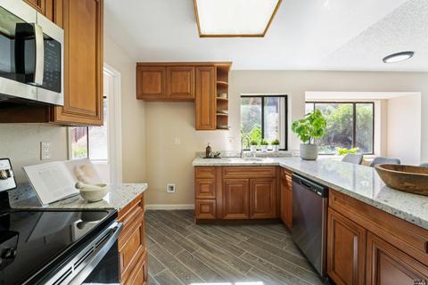 284 Cadloni Ln, Vallejo, CA 94591 photo 23