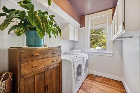 1206 Oak St, Napa, CA 94559 photo 14