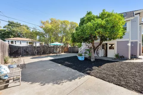 1206 Oak St, Napa, CA 94559 photo 21