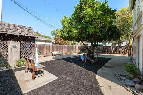 1206 Oak St, Napa, CA 94559 photo 22