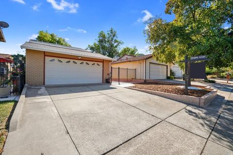 2173 Cedarbrook Dr, Fairfield, CA 94534 photo 3