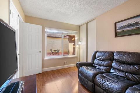 2173 Cedarbrook Dr, Fairfield, CA 94534 photo 17