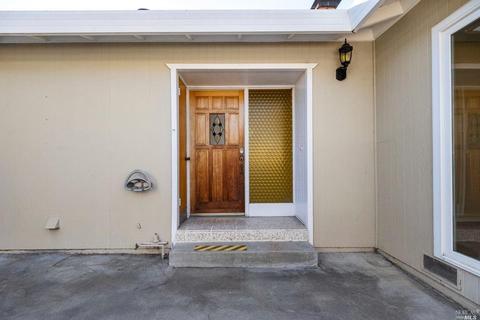 545 Brooke Dr, Vallejo, CA 94591 photo 3