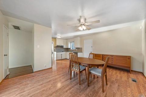 545 Brooke Dr, Vallejo, CA 94591 photo 11