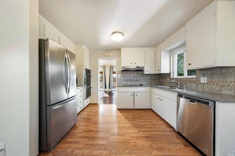 545 Brooke Dr, Vallejo, CA 94591 photo 12