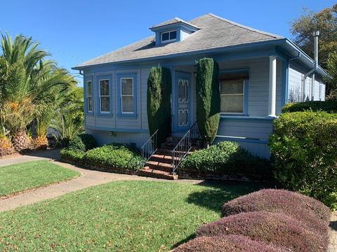 1017 B St, Petaluma, CA 94952 photo 1
