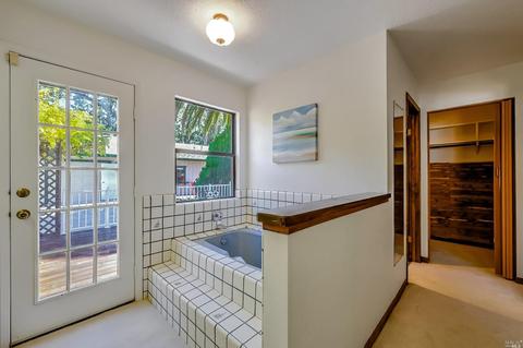 6112 Lockwood Dr, Windsor, CA 95492 photo 25