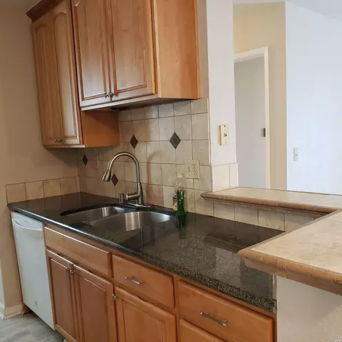 355 Lighthouse Dr, Vallejo, CA 94590 photo 8