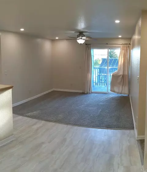 355 Lighthouse Dr, Vallejo, CA 94590 photo 11