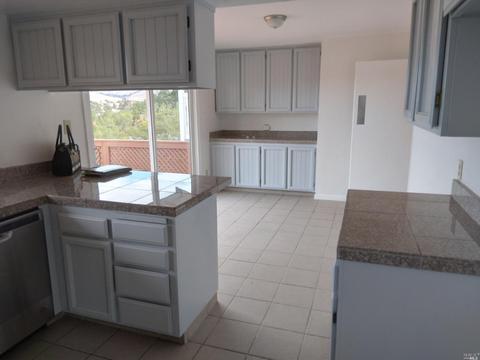 113 Roundhill Ct, Vallejo, CA 94591 photo 9