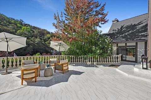 41 Thunderbird Dr, Novato, CA 94949 photo 5