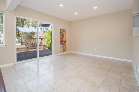 303 Jade Cir, Vallejo, CA 94590 photo 12