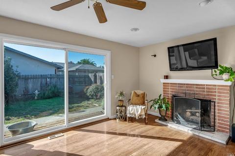 2501 Macgregor Ct, Napa, CA 94558 photo 6
