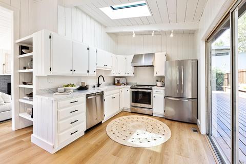 136 Manor Dr, Mill Valley, CA 94941 photo 5