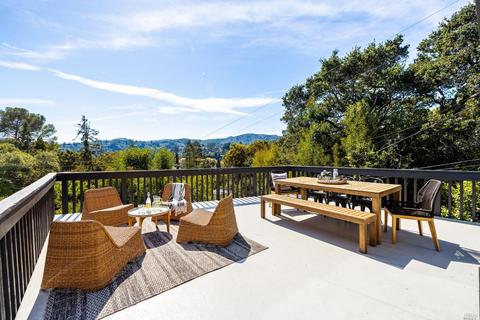 136 Manor Dr, Mill Valley, CA 94941 photo 4