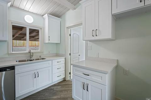 327 Hermosa Ave, Vallejo, CA 94589 photo 10