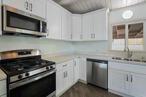 327 Hermosa Ave, Vallejo, CA 94589 photo 9