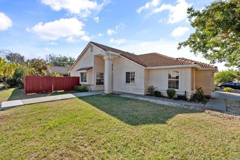 2786 Peppertree Dr, Fairfield, CA 94533 photo 3