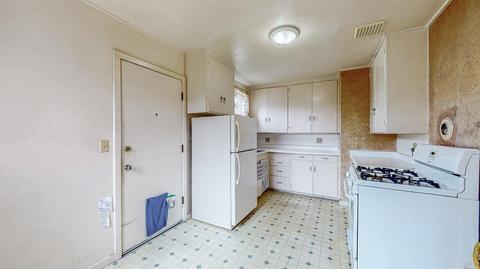 2425 C St, Eureka, CA 95501 photo 9
