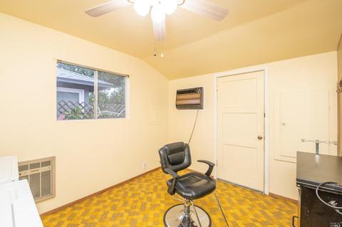 135 Maple St, Vacaville, CA 95688 photo 19