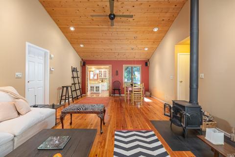 629 Cascade Dr, Fairfax, CA 94930 photo 4