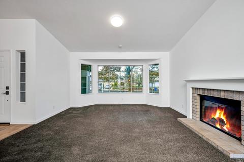 1056 Hampshire Ln, Windsor, CA 95492 photo 7