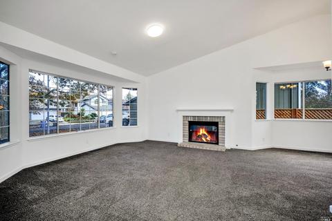 1056 Hampshire Ln, Windsor, CA 95492 photo 8