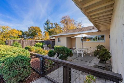 23 Temelec Cir, Sonoma, CA 95476 photo 2