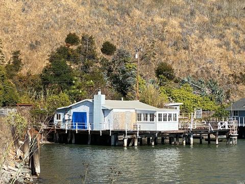 40 Sandy Beach Rd, Vallejo, CA 94590 photo 1